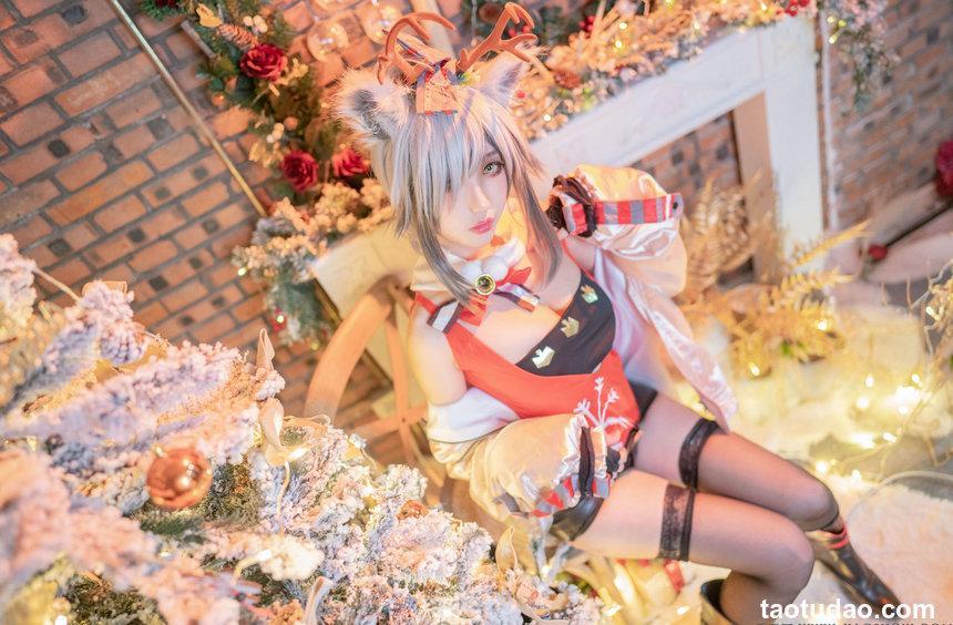 周叽是可爱兔兔 NO.035 – 圣诞黑 [18P-160M]