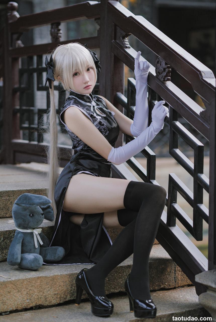 瓜希酱 NO.017 穹妹 黑旗袍 [14P-78MB]