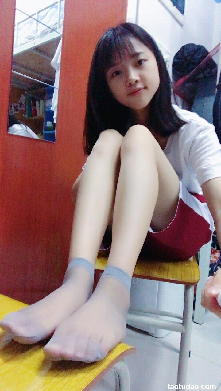 学妹校园寝室短丝系列035期 清茹[39P／74.6MB]