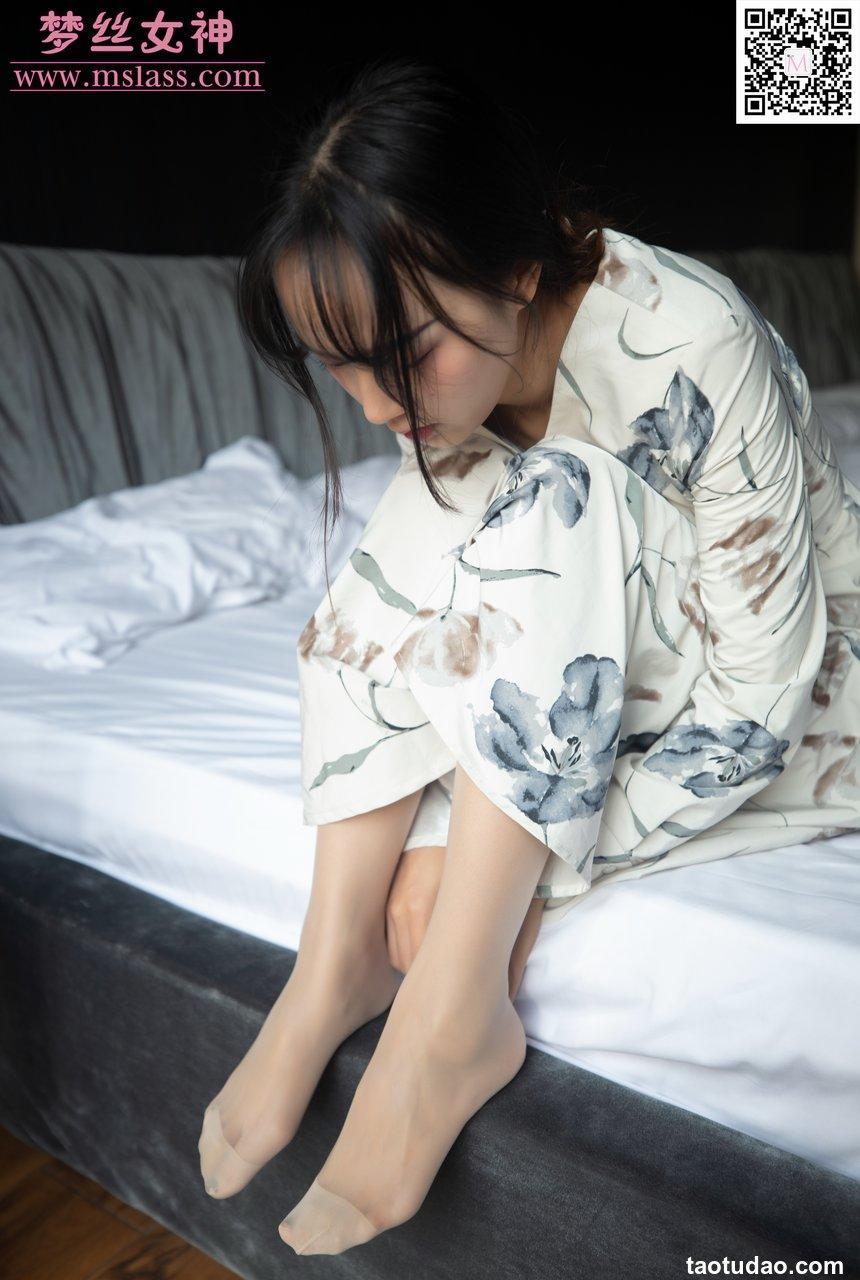 [MSLASS梦丝女神] 2019.11.08 NO.061 《玥玥 长裙的美人坯子》[54+1P265M]