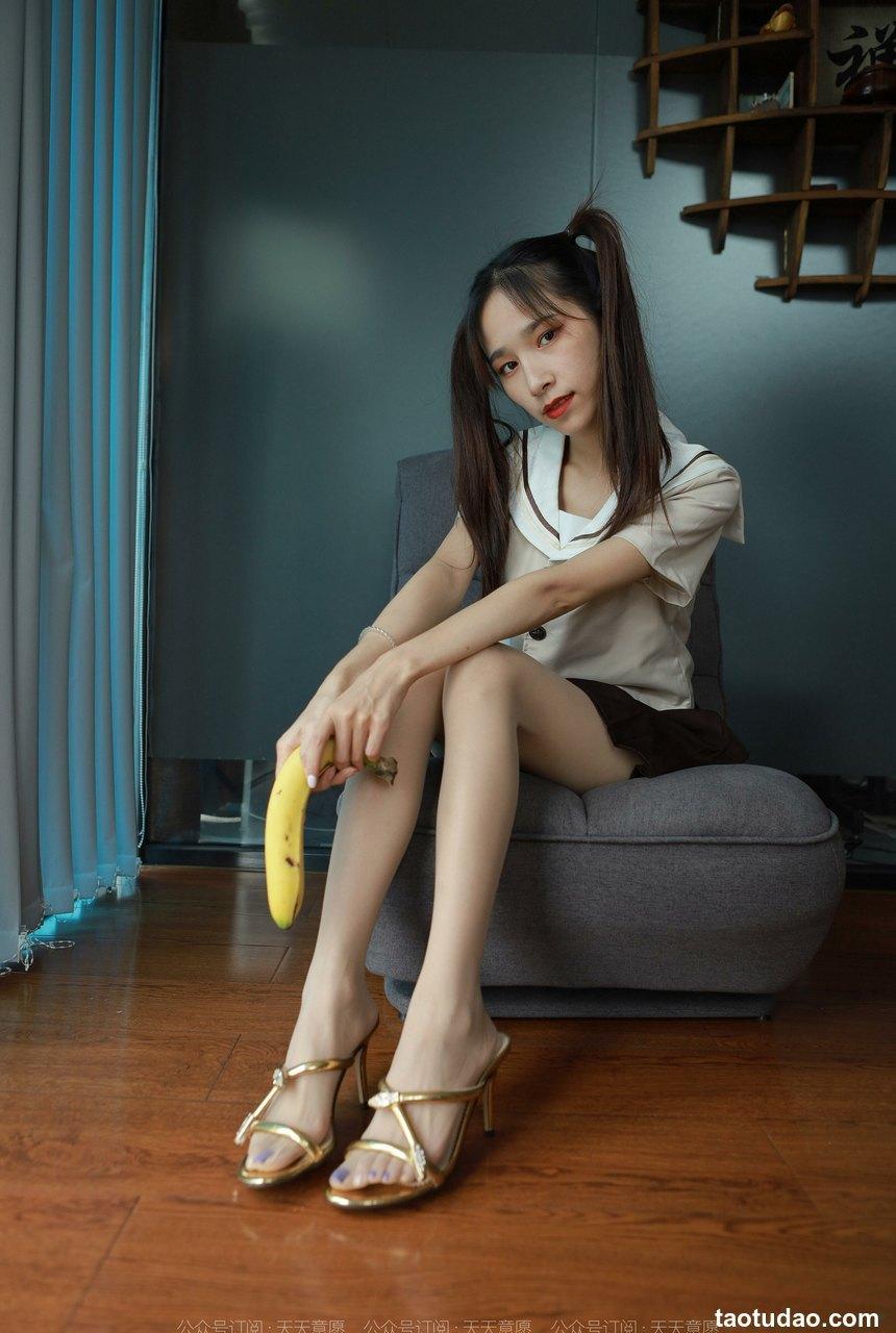 [IESS异思趣向] 2022.08.03 丝享家1166：美子《香蕉少女》[80P／112MB]