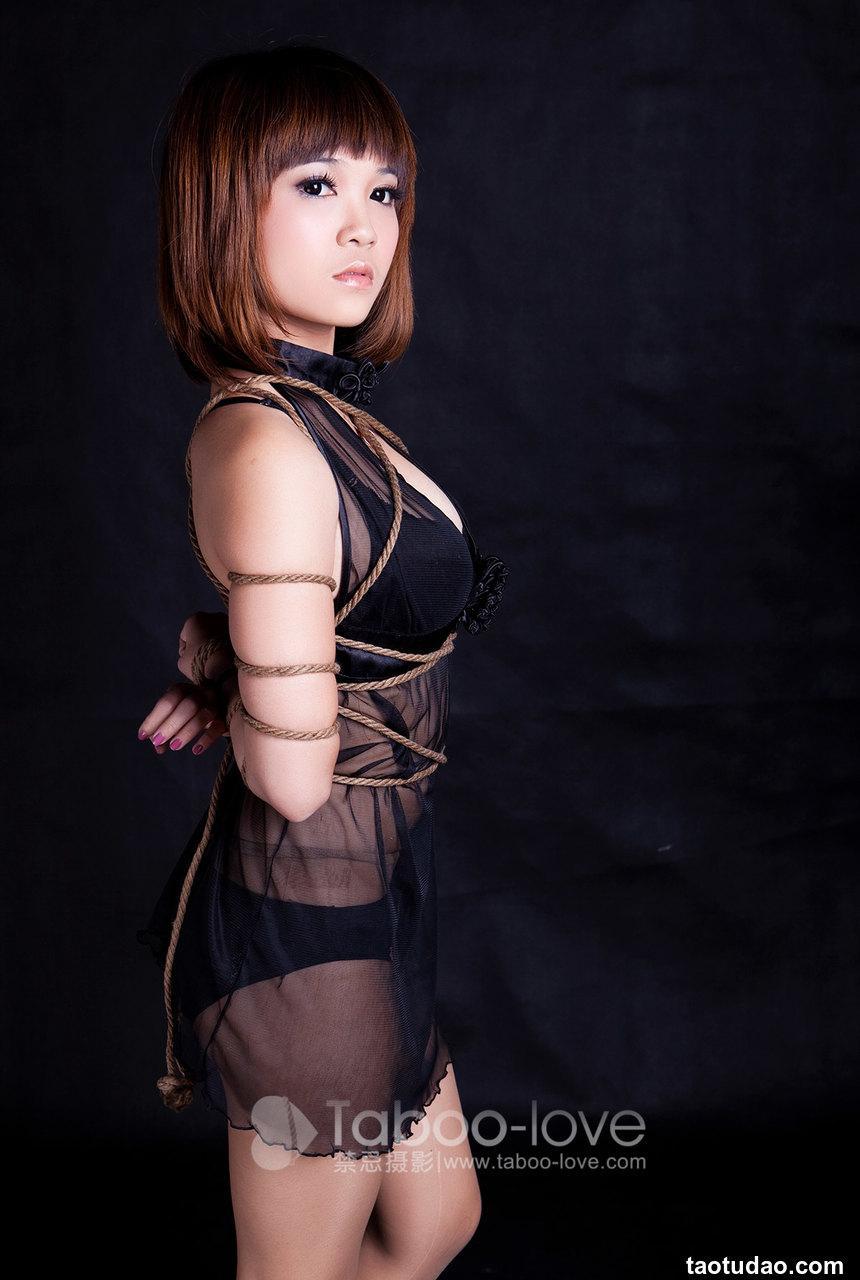 [禁忌摄影]Taboo-love NO.045 可乐妹妹黑纱曼妙[30P／9.54MB]