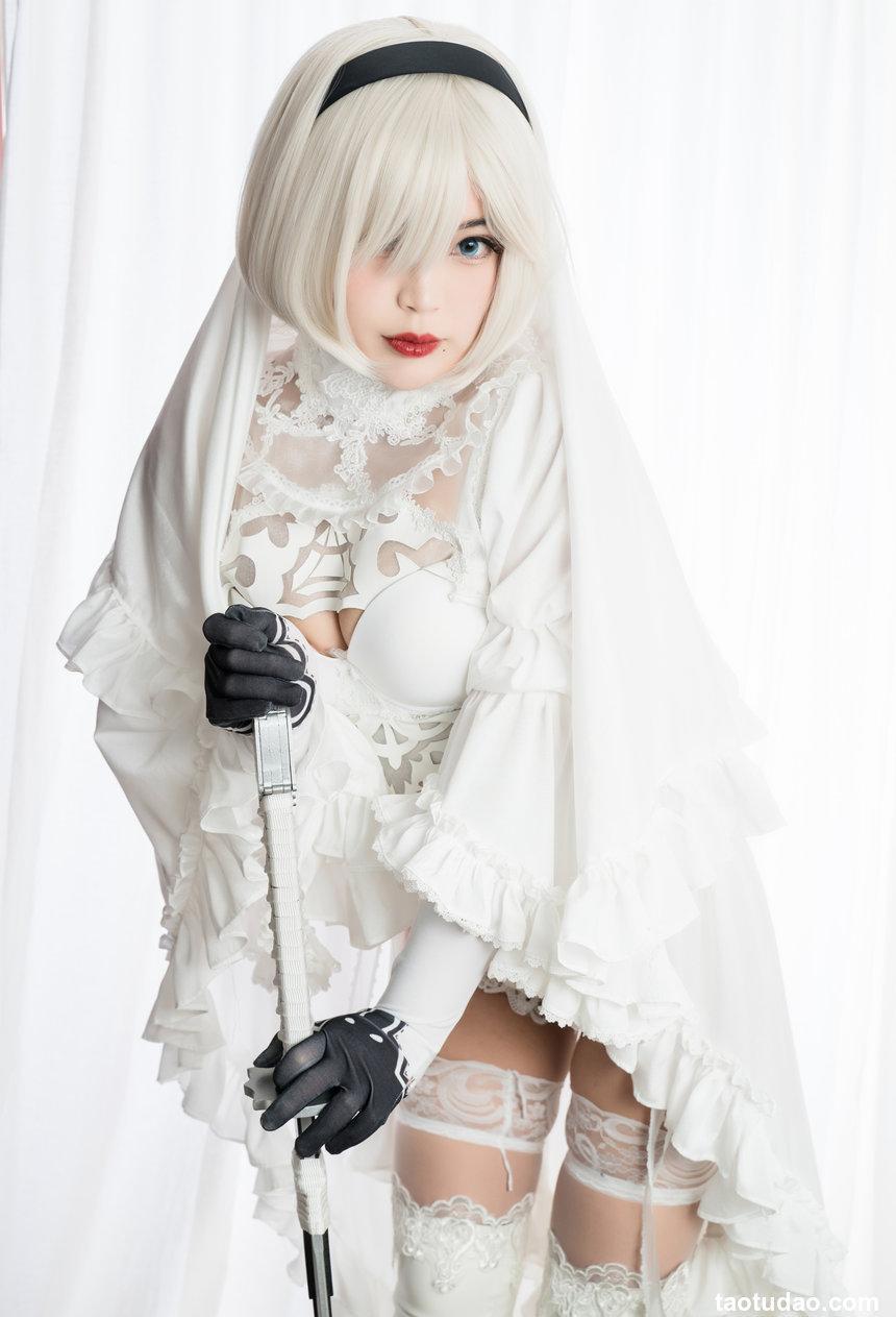 KETTOE NO.004 - v家 gumi 旗袍[8P／63.5MB]