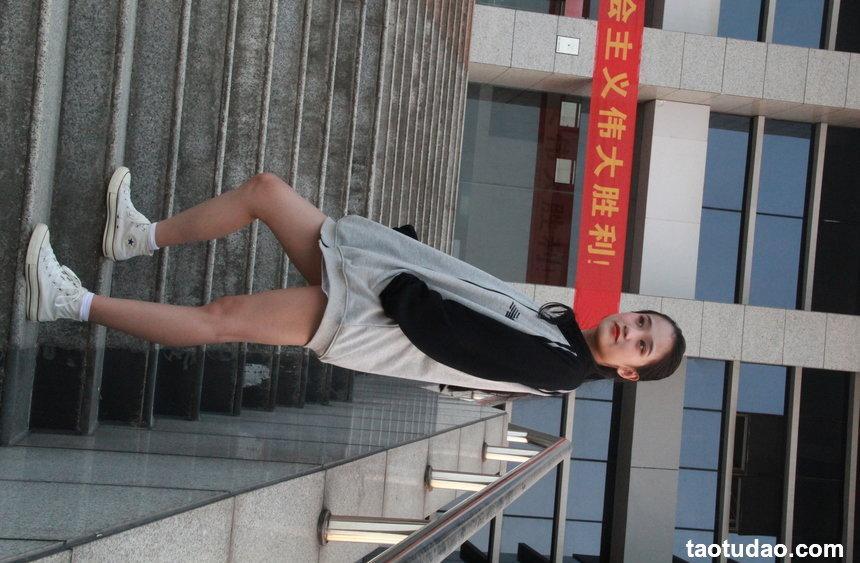 [最爱帆布鞋] 丝袜美腿写真 ON.23 图套+视频