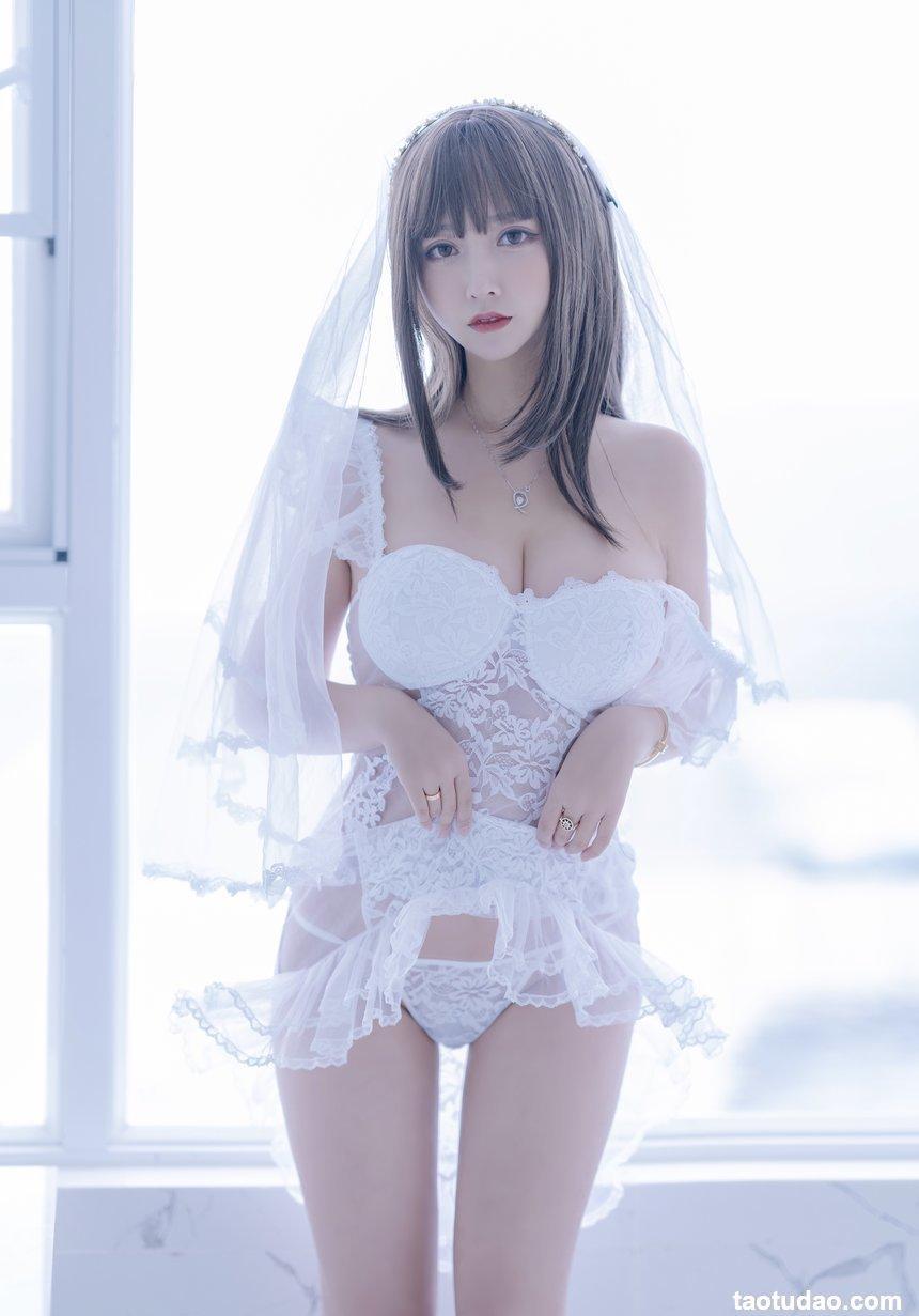 过期米线线喵 – 白雪姬