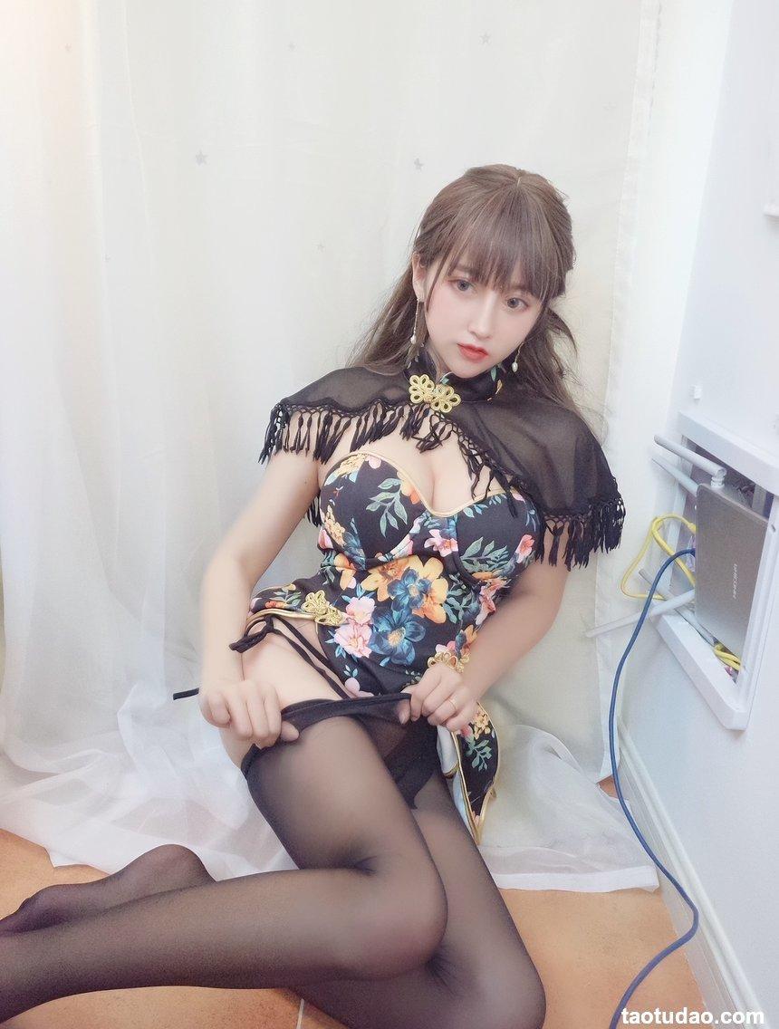 过期米线线喵 – 披肩小洋装