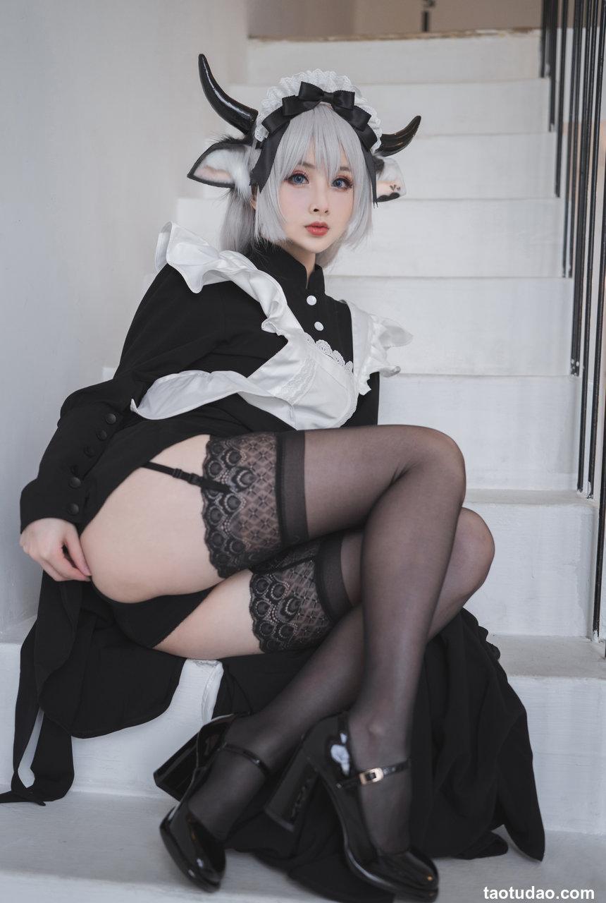 rioko凉凉子 NO.065 - 贴心的奶牛女仆[45P／465MB]