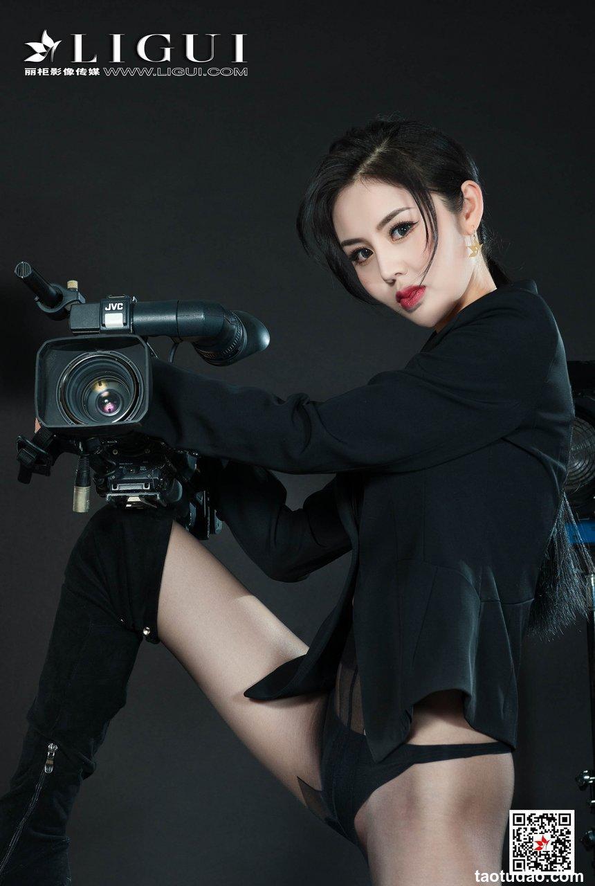 [Ligui丽柜]2019.02.08 网络丽人 Model 凉儿 [96+1P]