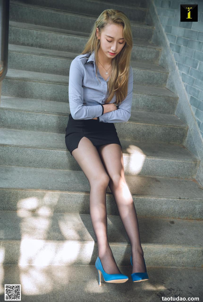 [IESS异思趣向]2019.07.10 丝享家528：可乐 – 乐乐下班后闲坐 [90P]