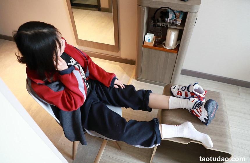 [誉铭传媒]袜足摄影 2021年 NO.023[85P+1V／904MB]