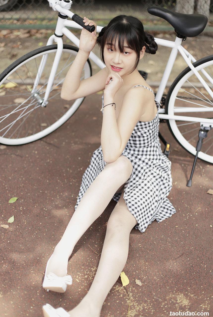 奈丝写真 NO.107 经典怀旧风-蛋白粉 [48P+554M]