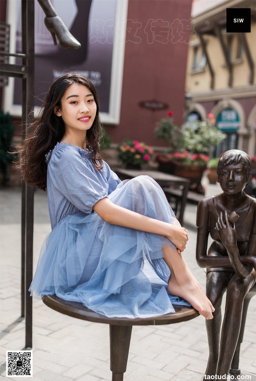 SIW斯文传媒 039 淡蓝清纯蓬袖双层纱仙女连身裙（蓉儿） [67P-127M]