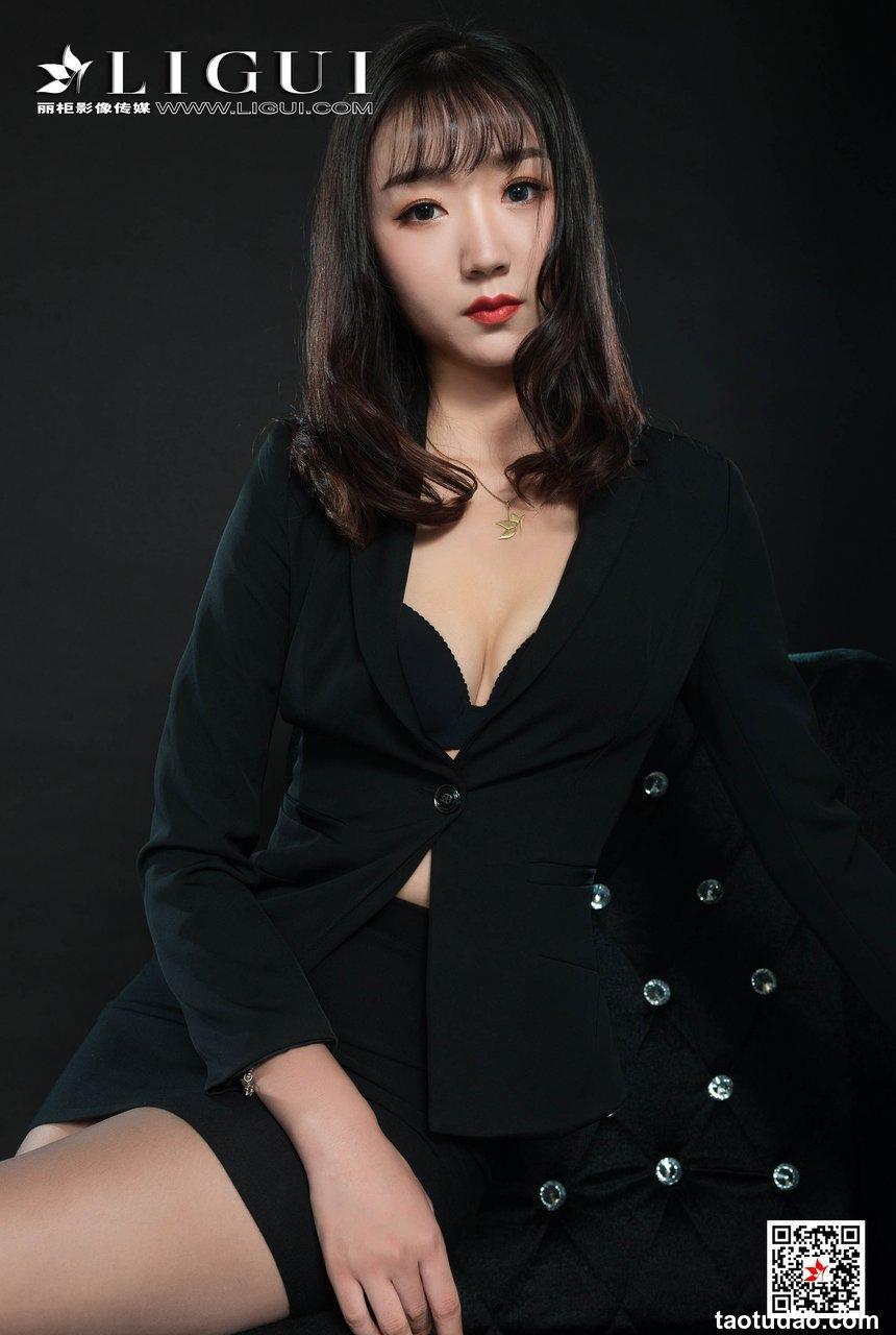 [Ligui丽柜]2020.03.17《职场新秀》-小涵[42+1P89.6M]