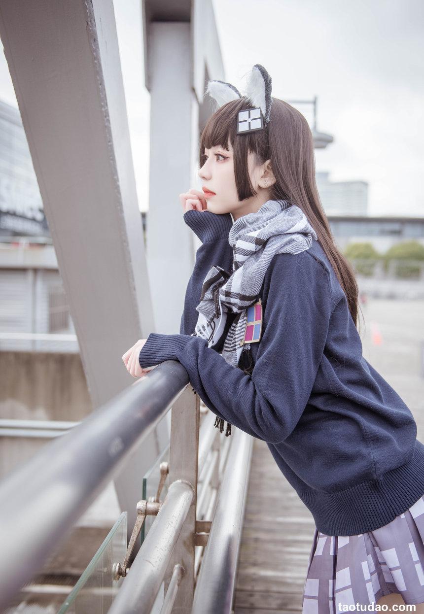 你的负卿 - 95制服 [15P-169MB]