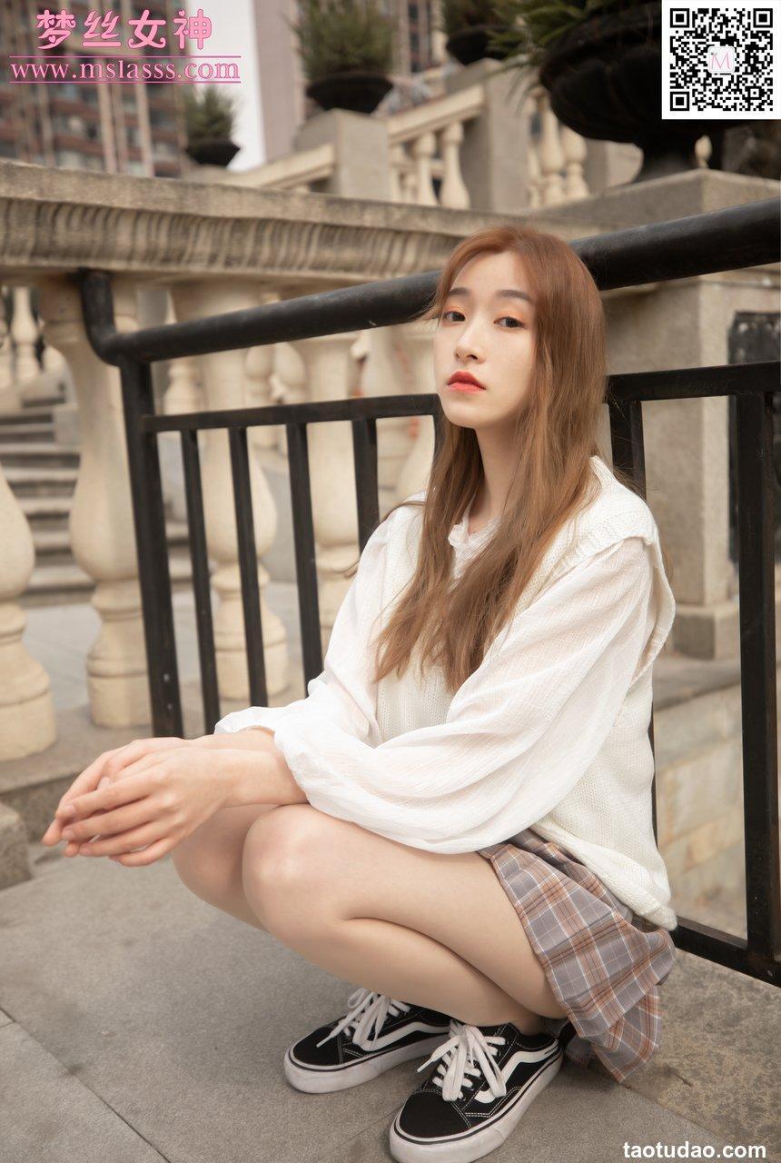 [MSLASS梦丝女神] 2020.03.10 NO.097 晓晓《女神的丝袜》[90+1P684M]