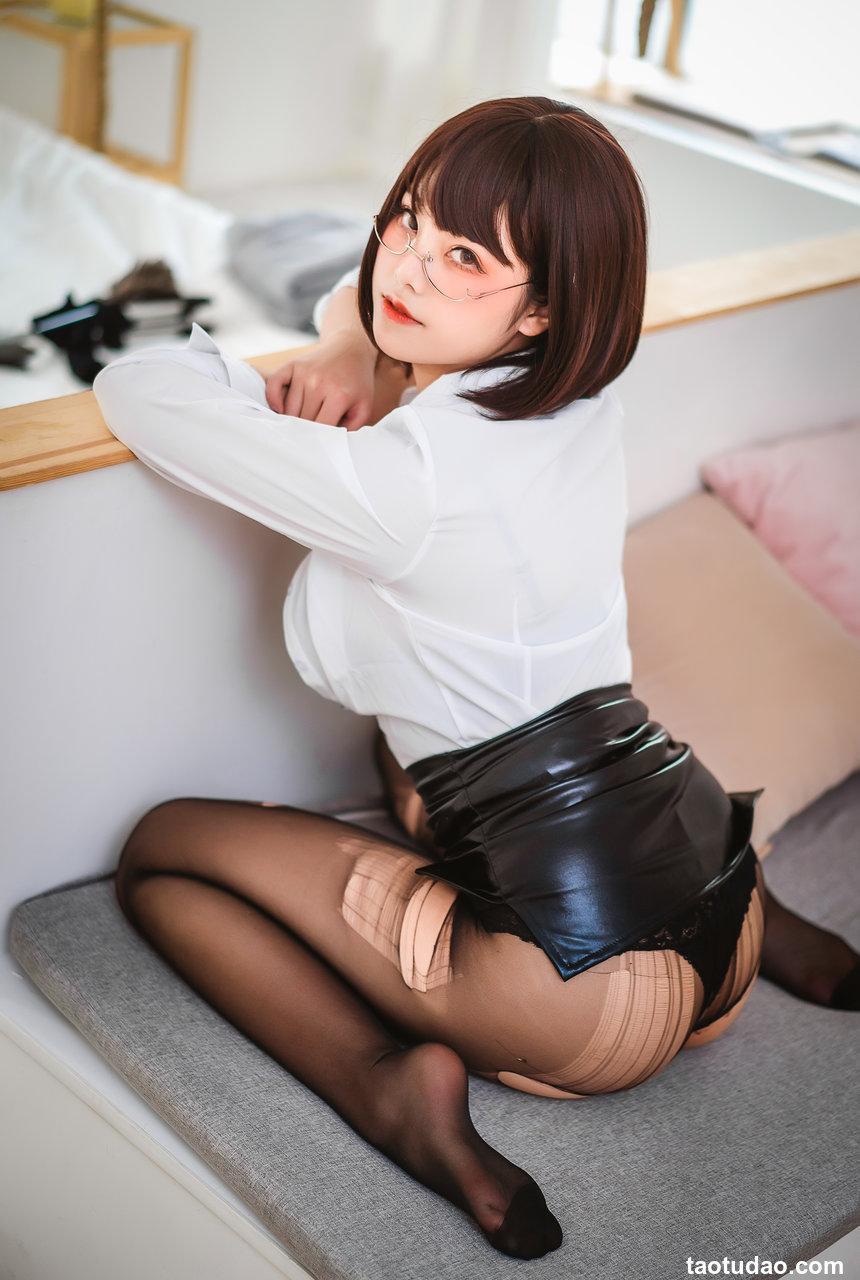 蜜汁猫裘 NO.065 醉OL [52P-698MB]