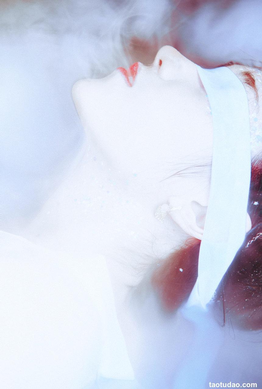 南桃Momoko NO.42 蓝汉服 [16P-82MB]