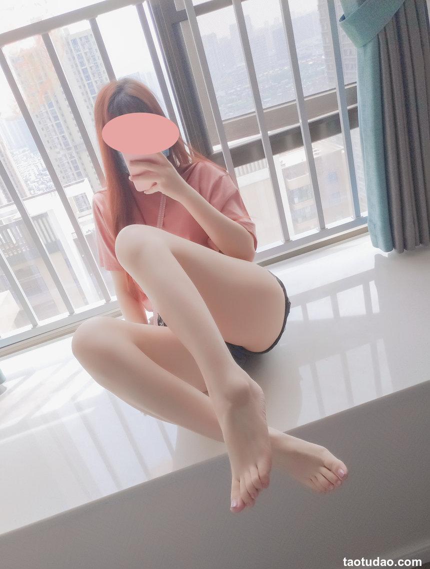 雪晴Astra NO.017 - 美腿美足美臀[177P+2V／956MB]