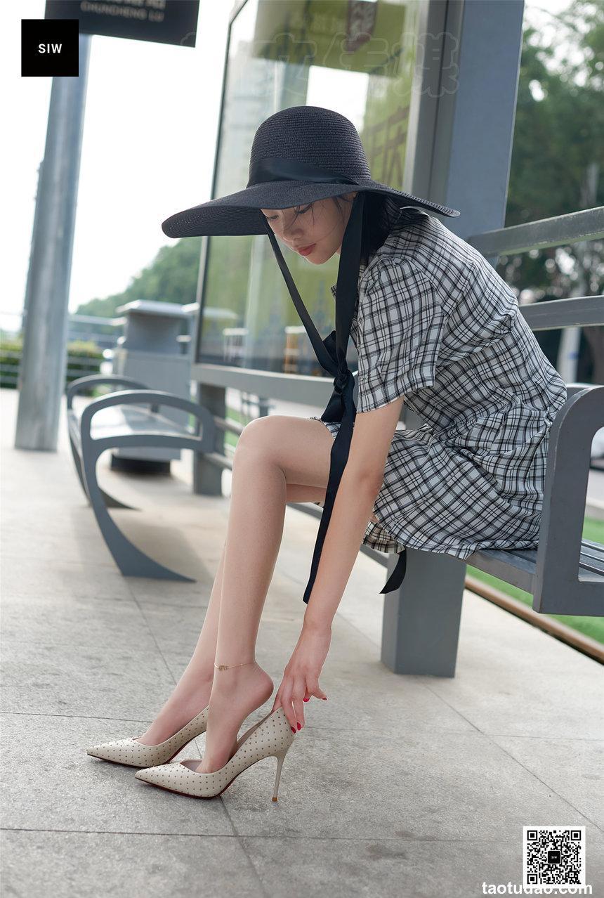 SIW斯文传媒 014 法式黑白方格翻领小清新裙 - 丽莉 [58P-121M]