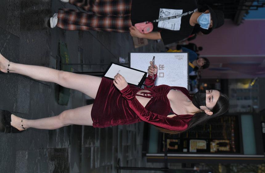 都市丽人红裙美女原图+视频【233P+2V-8.4G】