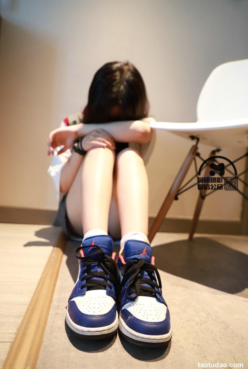 [誉铭传媒]袜足摄影 2021年《5.23赞助定制作品》[78P+1V／873MB]