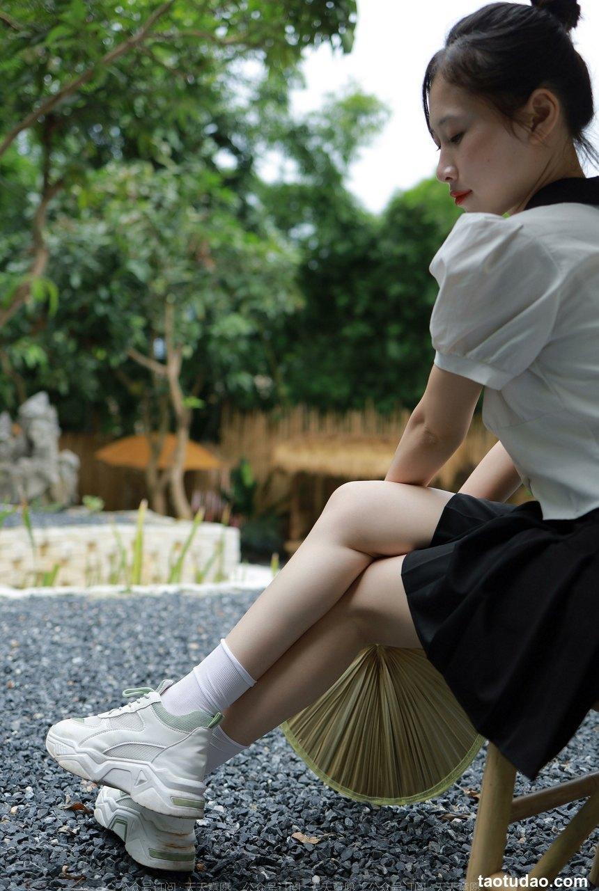 [IESS异思趣向] 2022.08.11 丝享家1174：幂幂《新人报道》[87P／120MB]