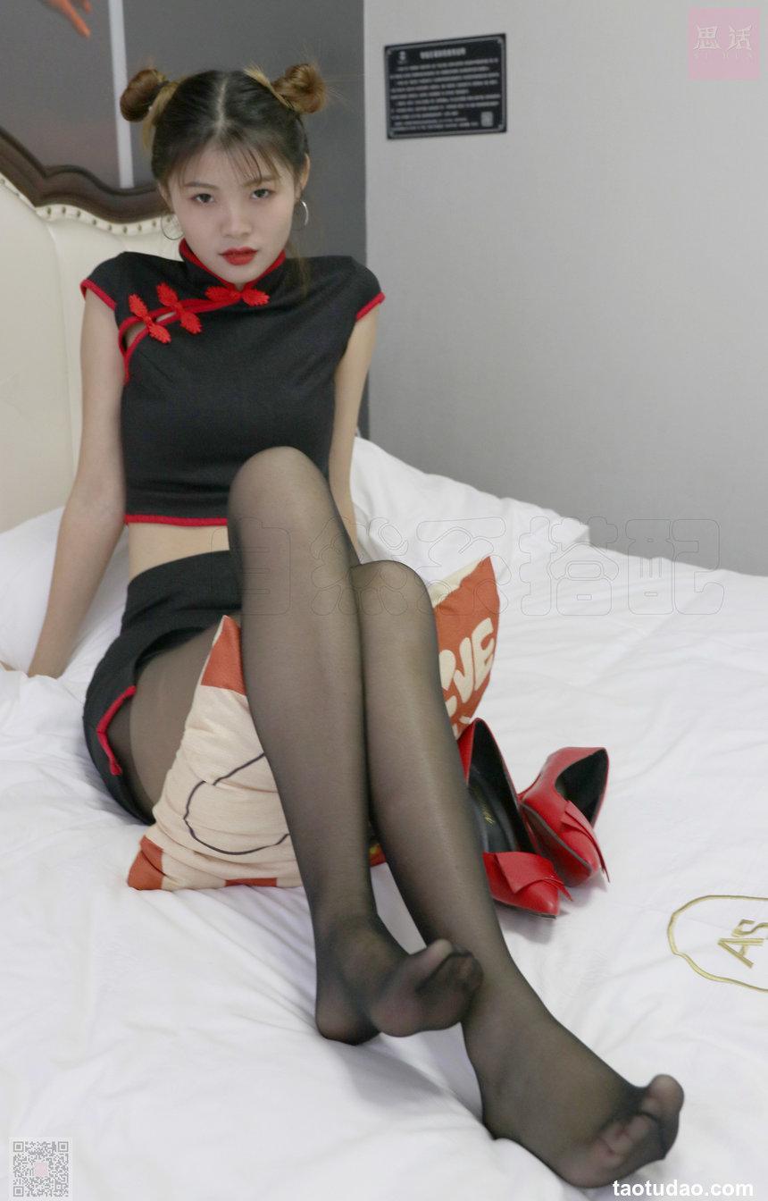 [SiHua思话]SH024 双丸子头邂后上旗袍 可乐[97P+2V／535MB]