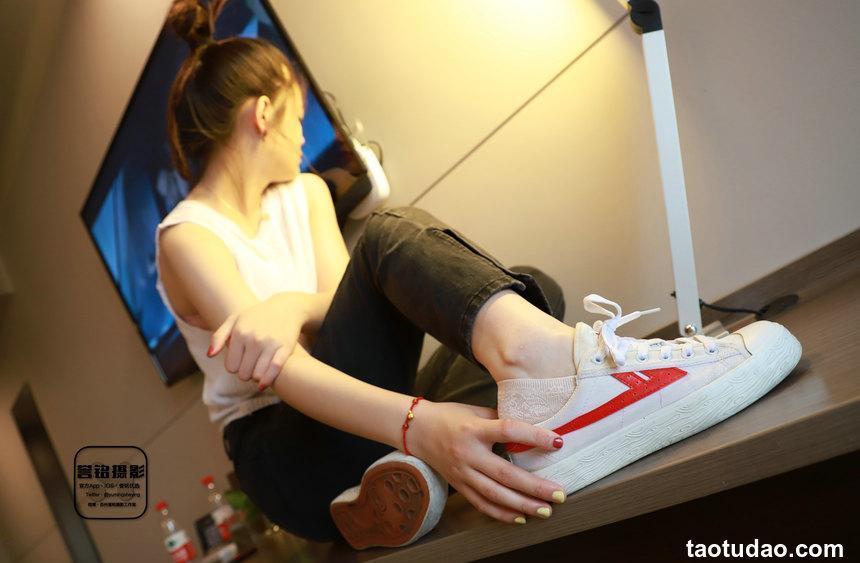 誉铭摄影《2022.5.28特约》[90P+1V-1.07G]