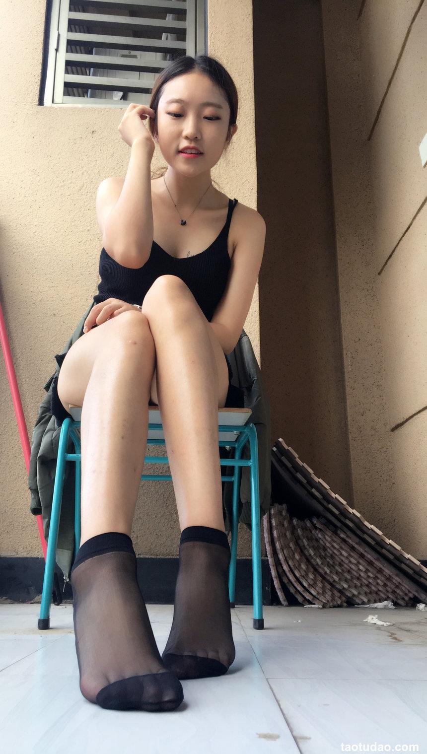 学妹校园寝室短丝系列010期 曾雨柔[96P／290MB]