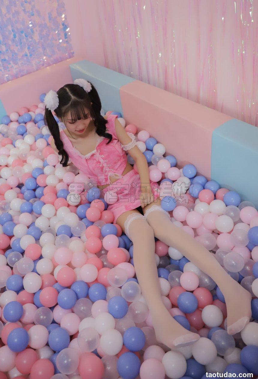 [SiHua思话]SJ018 珊珊 双马尾白丝小可爱[43P／52.4MB]