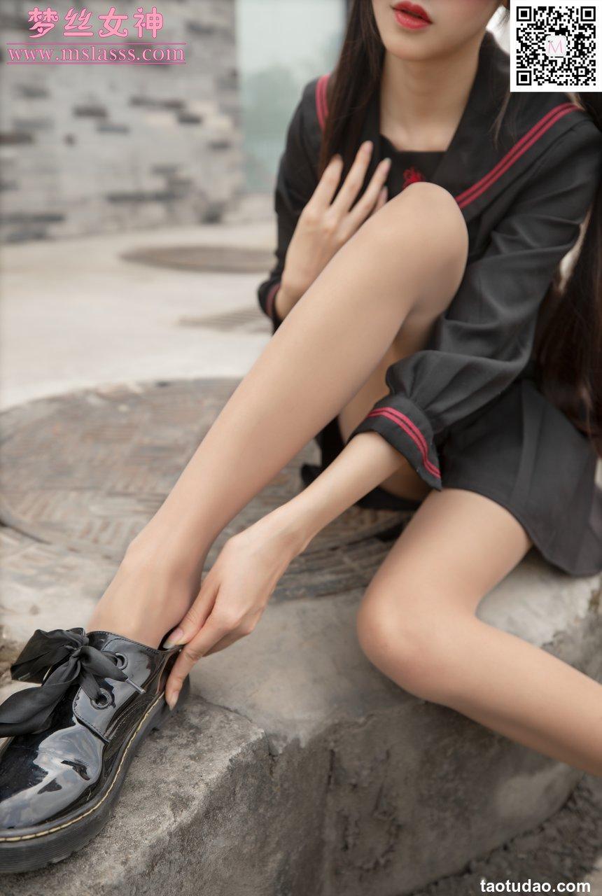 [MSLASS梦丝女神] 2020.03.27 NO.104 诗琪《纤细的美腿玉足》[92+1P630M]