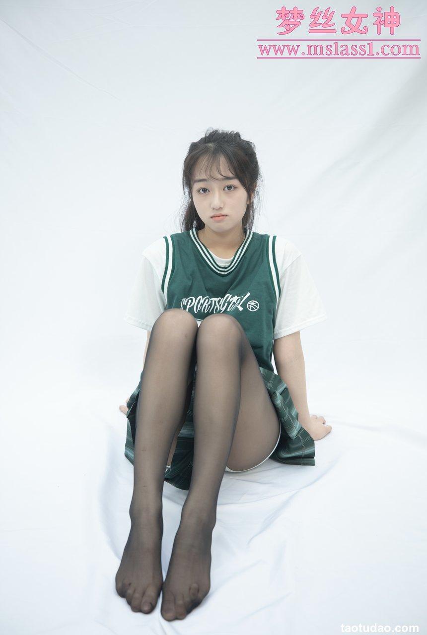 [MSLASS梦丝女神] 2021.06.21 《王娇娇 球衣黑丝》 [37P+1V-638M]