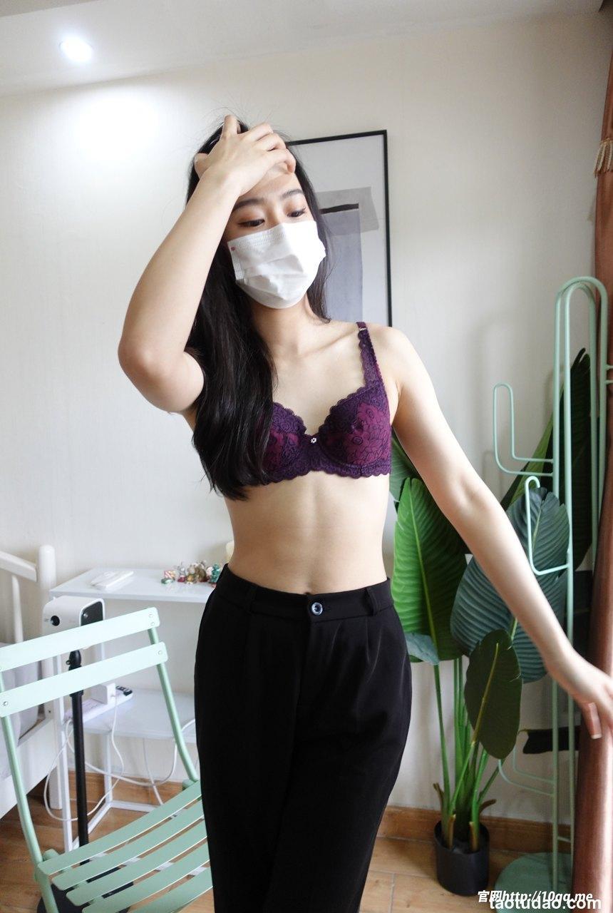 [ROSI口罩系列]2022.07.04 NO.2213[61+1P／77.4MB]