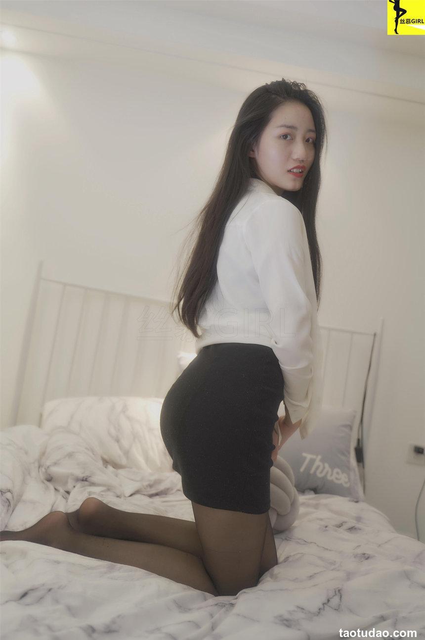 丝慕写真 双双 丝密《她来了》 [66P]