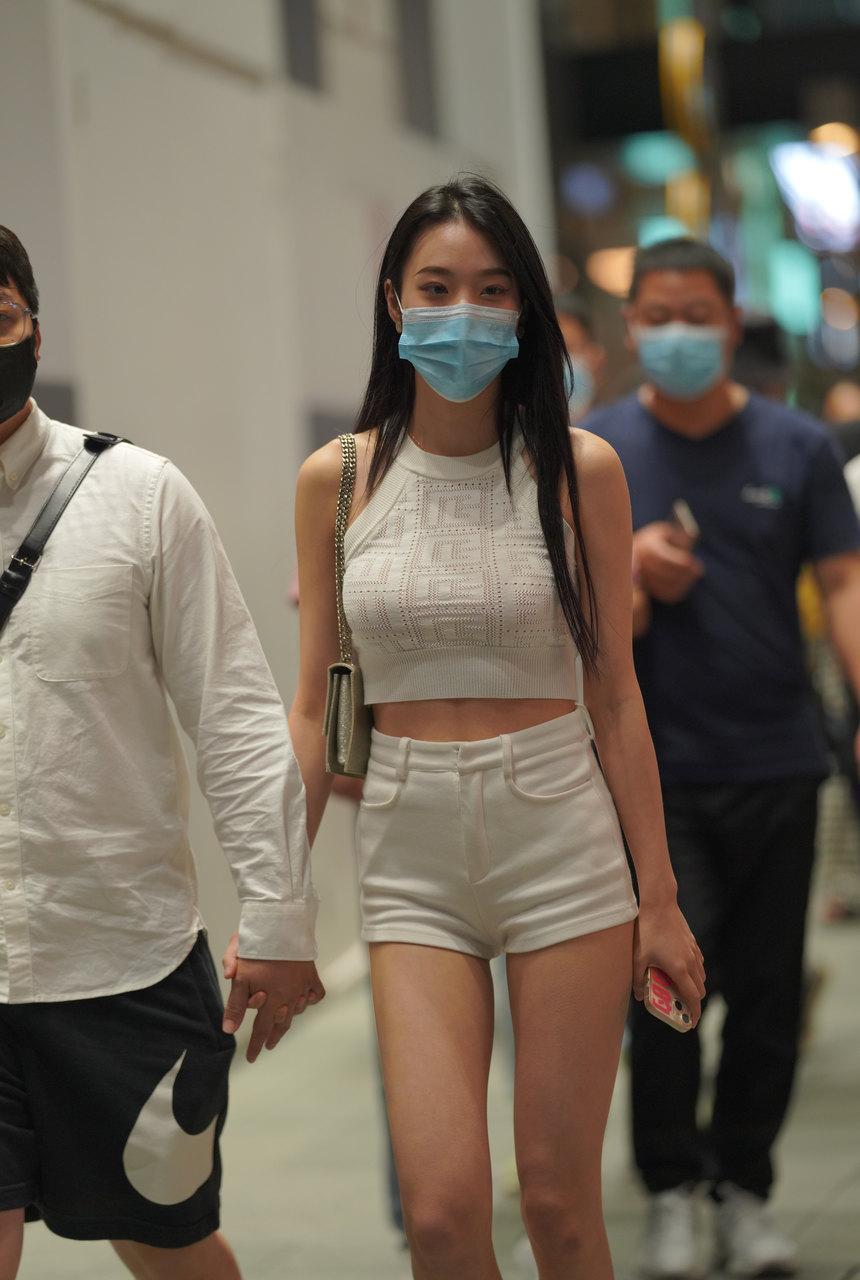 都市丽人立体镂空针织气质美女【211P-2.53G】