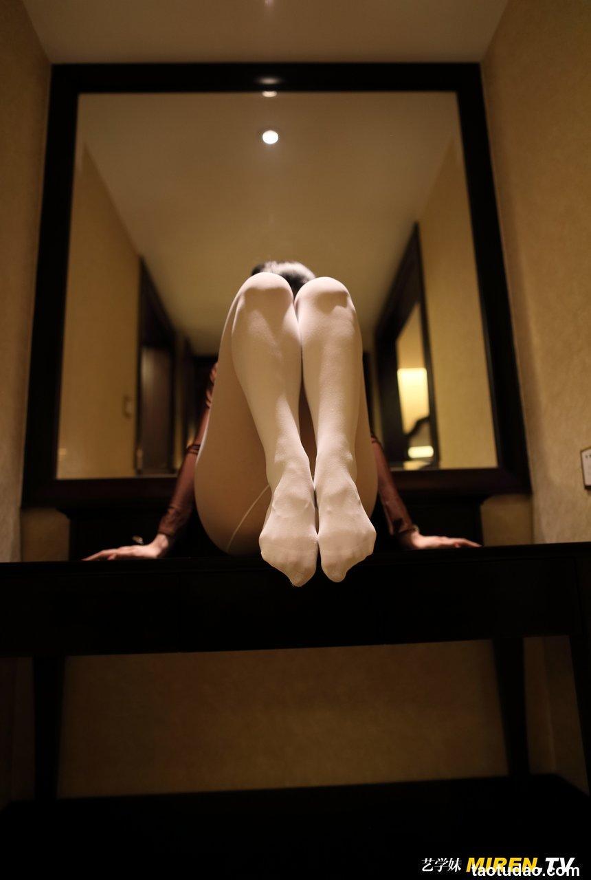 [ROSI写真]艺学妹 2020.02.01 No.064 [50P31MB]