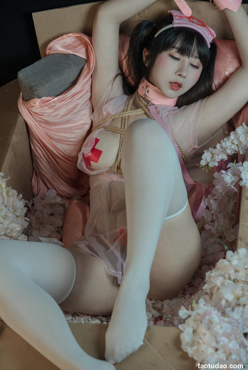 云溪溪 NO.005 – 护士 [58P-650M]