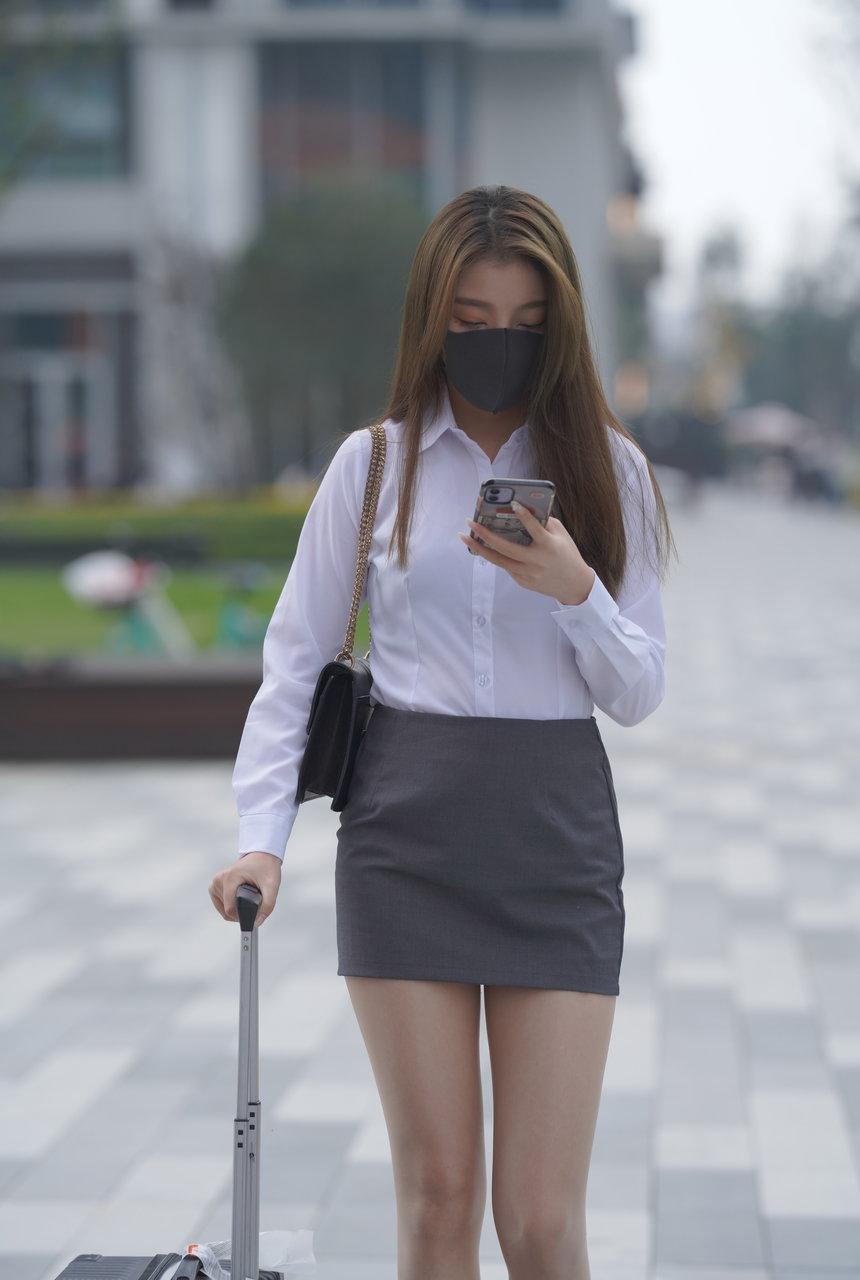 都市丽人肉丝高跟女郎 【200P+3V-7.97G】