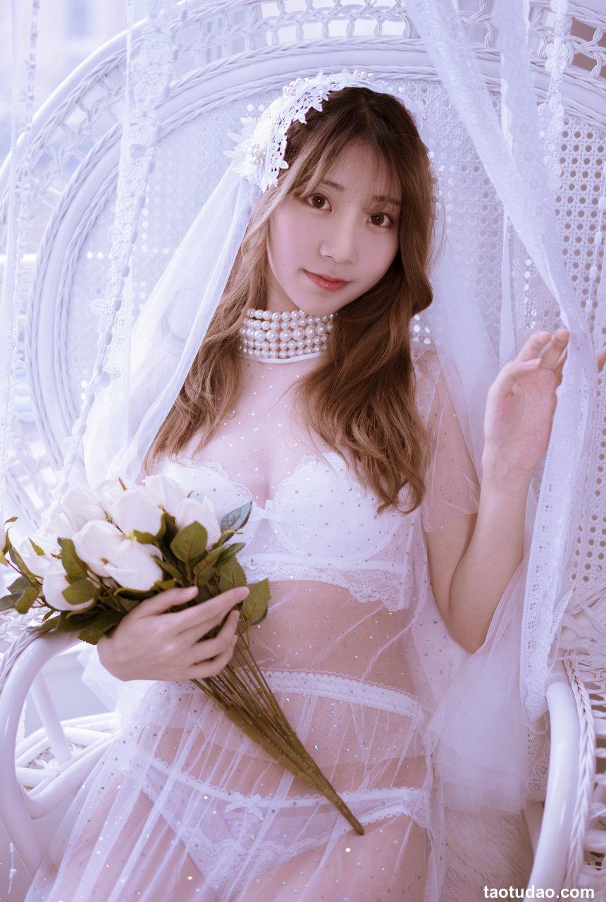 黑川 NO.027 白色婚纱 [27P-319MB]