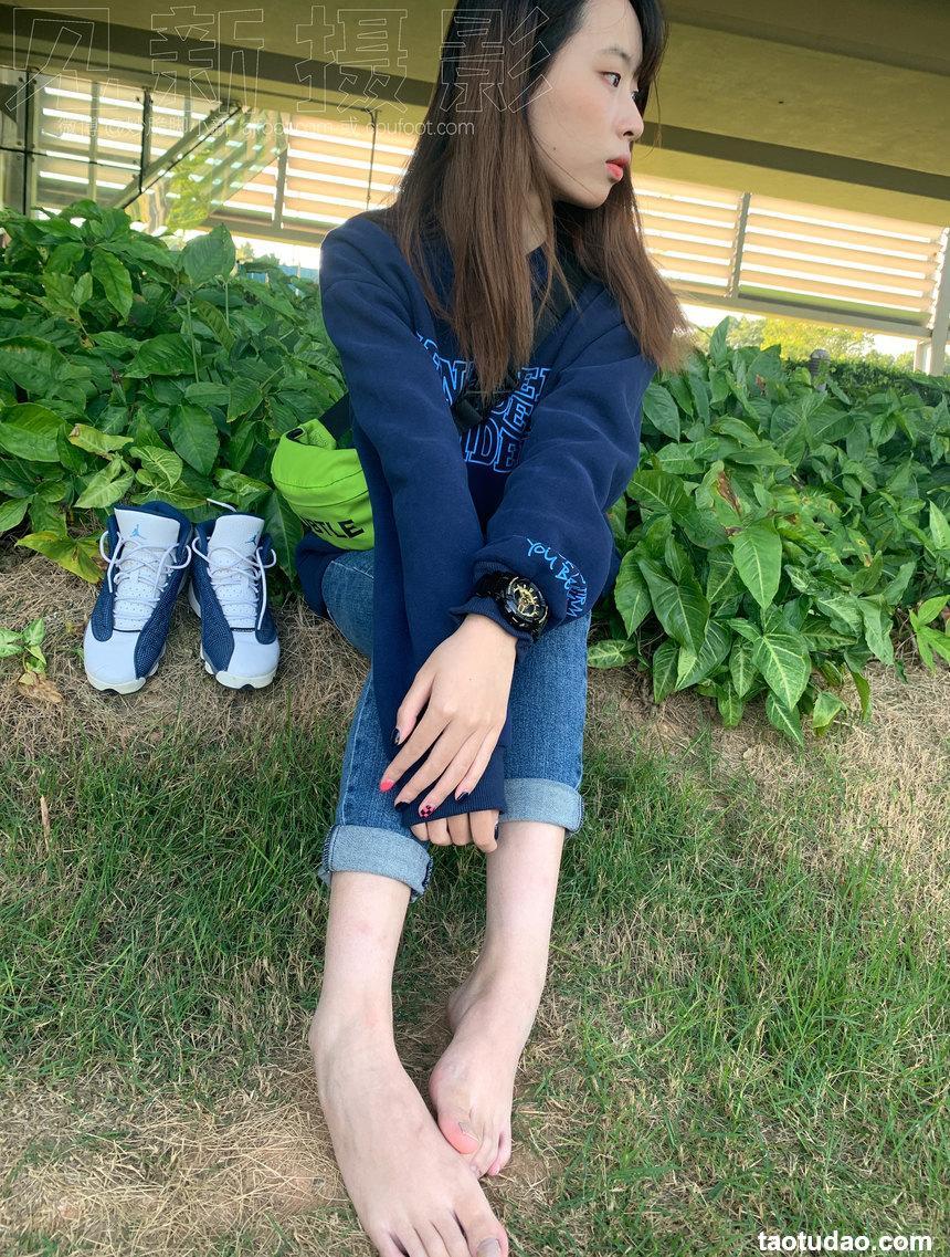 [见新摄影] NO.031 自信、阳光、明媚，快看她在发光！ [280P+2V-2.48G]