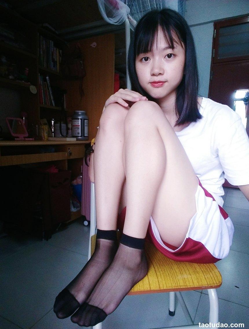 学妹校园寝室短丝系列035期 清茹[39P／74.6MB]