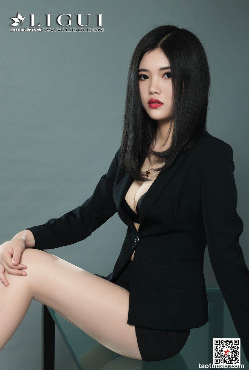 [Ligui丽柜]2019.11.26《职场新秀》- 小辫儿[46+1P94.8M]