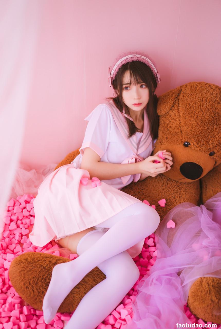 疯猫ss – 丝袜狂想曲(粉) [54P]