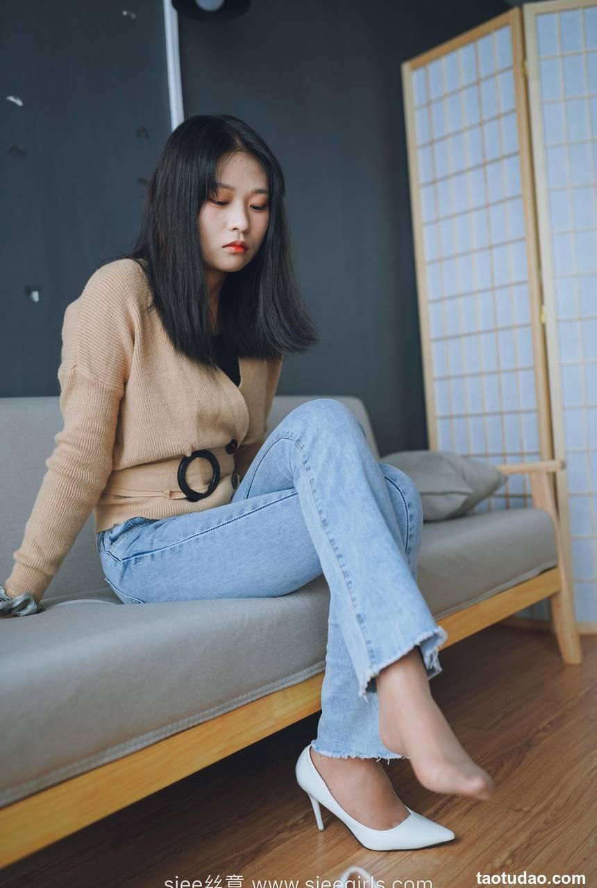 [SIEE丝意] No.471 文文 白色高跟鞋，裤里丝 [45P-93MB]