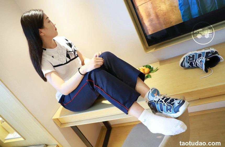 誉铭摄影《2022微信群第一套》[100P+1V-1.12G]