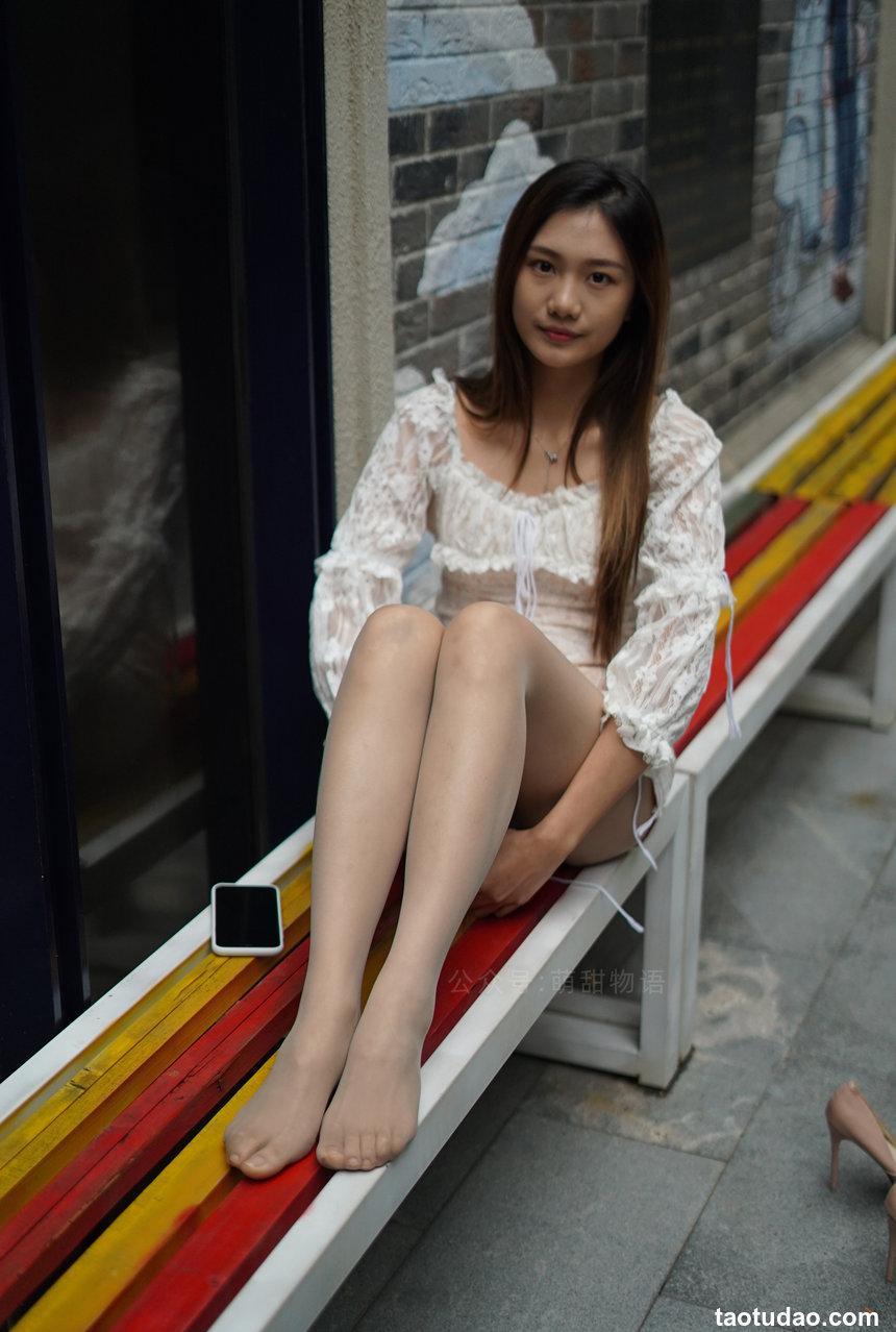 [萌甜物语] 2021.12.16 XM214《笑笑的小碎花-笑笑》 [87+1P+1V-672M]