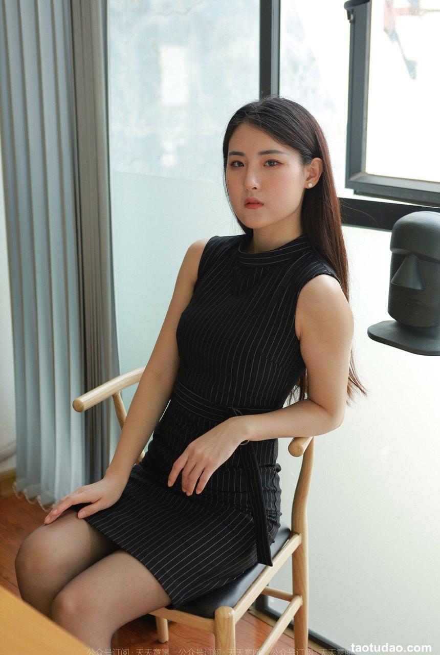 [IESS异思趣向] 2022.04.15 丝享家1060：小宝《新人报道》[76P／115MB]