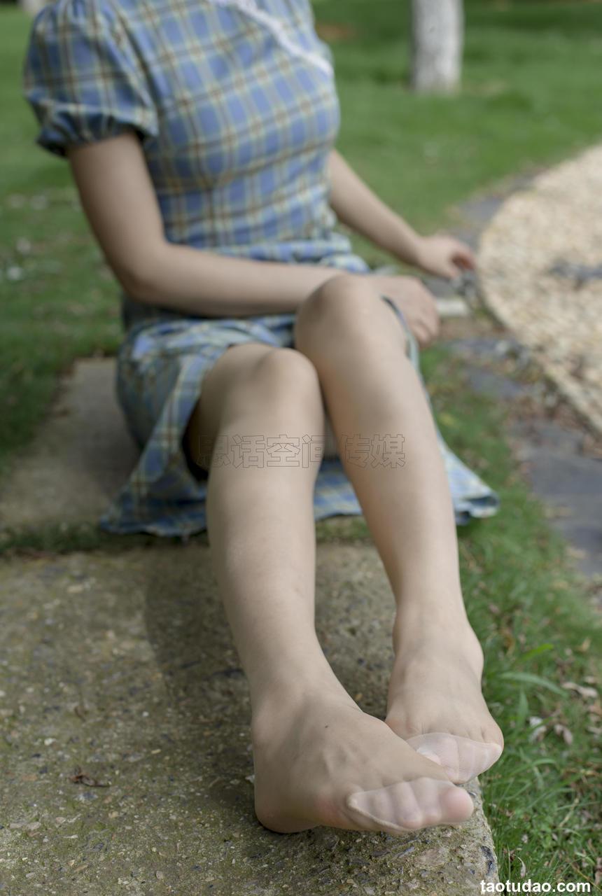 [SiHua思话]SH173 诗诗__旗袍肉丝女孩逛公园[50P／89.3MB]