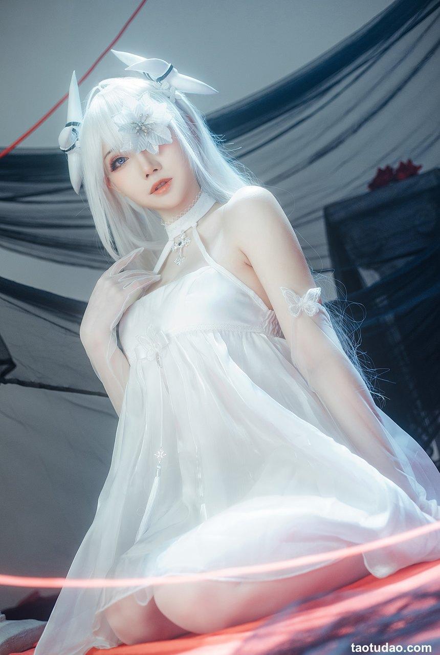 焖焖碳 Tomoyo酱 - 碧蓝航线 埃姆登 双黑白夜之主[29P／112MB]