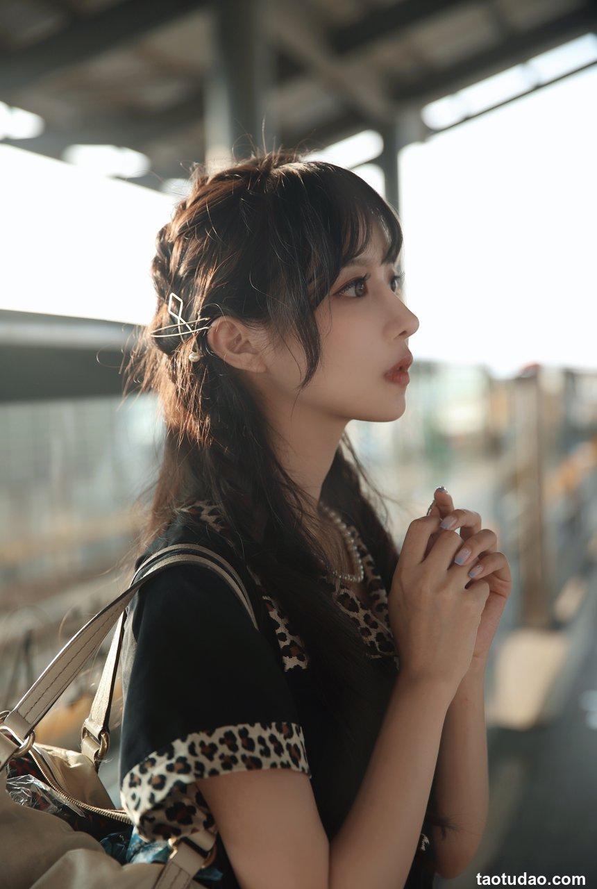 Shika小鹿鹿 NO.072 - 生日[65P／174MB]